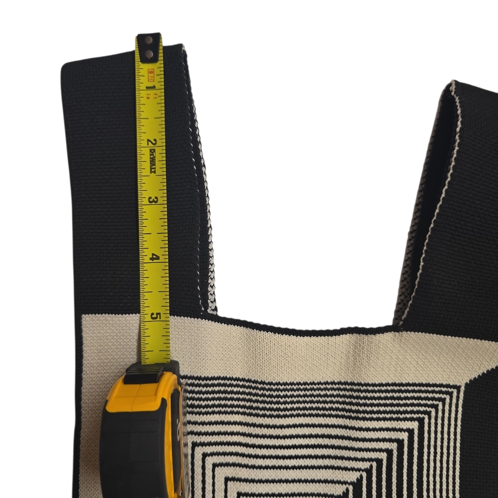 Cream and Black Geometric Clutch with Wristlet - Picture 3 of 6